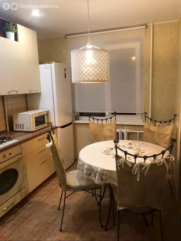 3-комнатная квартира: Владимир, улица Верхняя Дуброва, 22А (68.3 м) - Фото 0