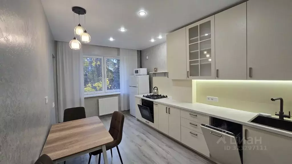 1-к кв. Калининградская область, Гурьевск ул. Ленина (51.0 м) - Фото 1