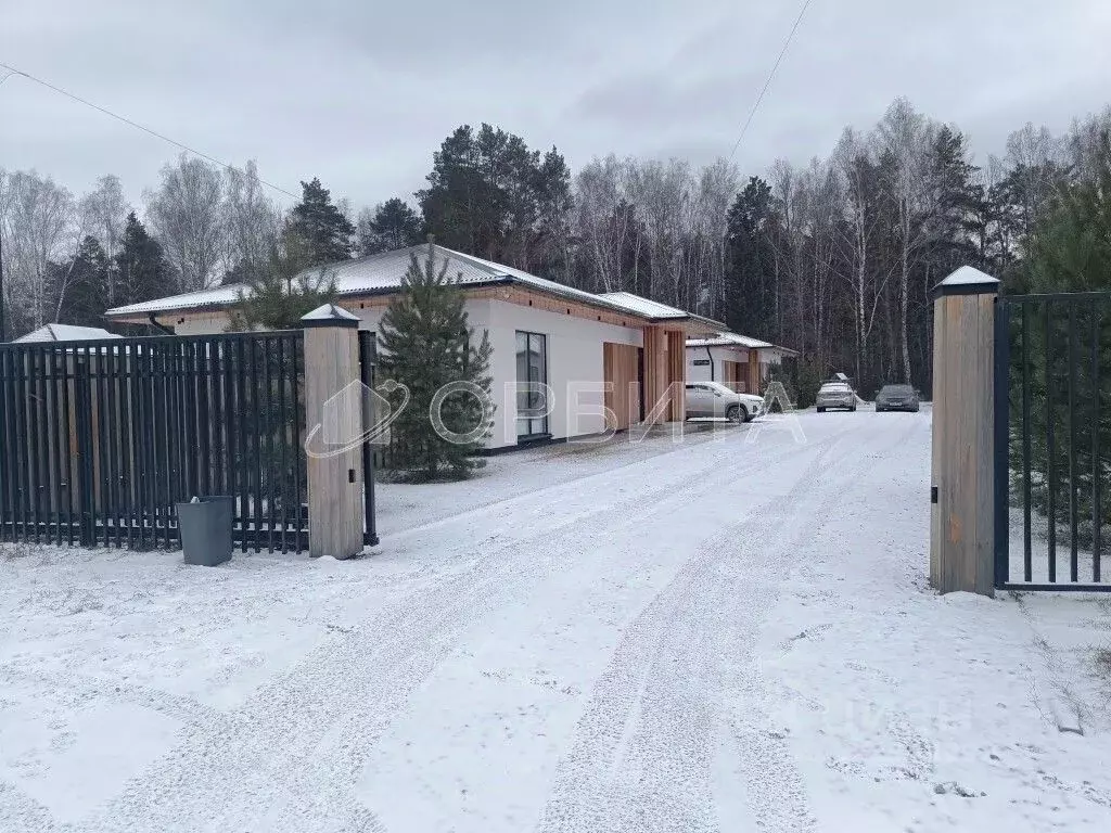 Дом в Тюменская область, Тюменский муниципальный округ, д. Зубарева ... - Фото 2