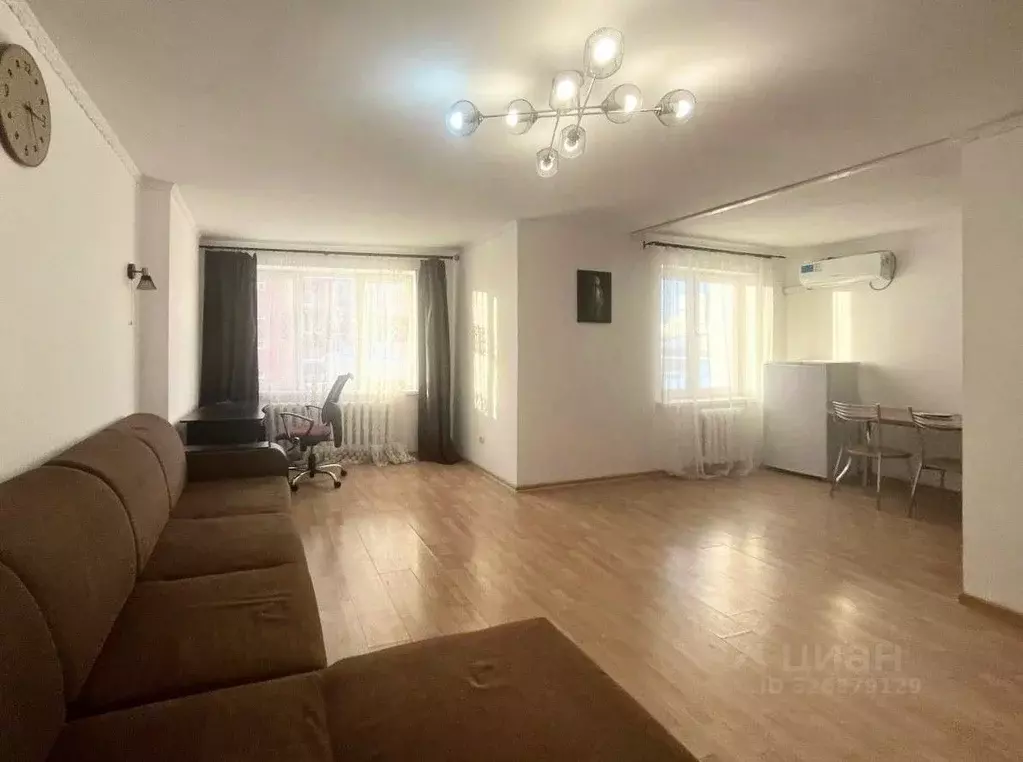 1-к кв. Башкортостан, Уфа Революционная ул., 70 (45.5 м) - Фото 1