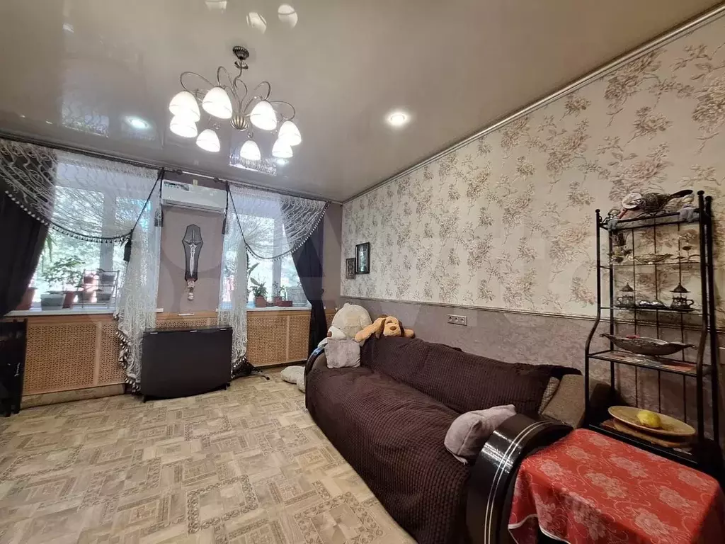 3-к. квартира, 53 м, 1/2 эт. - Фото 0