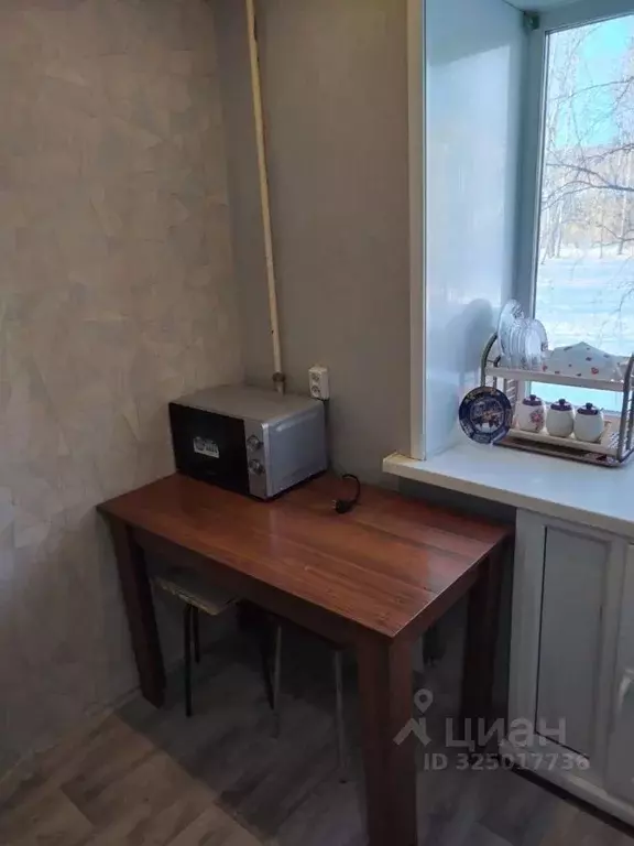 2-к кв. Хабаровский край, Солнечный рп ул. Строителей, 37 (42.5 м) - Фото 2