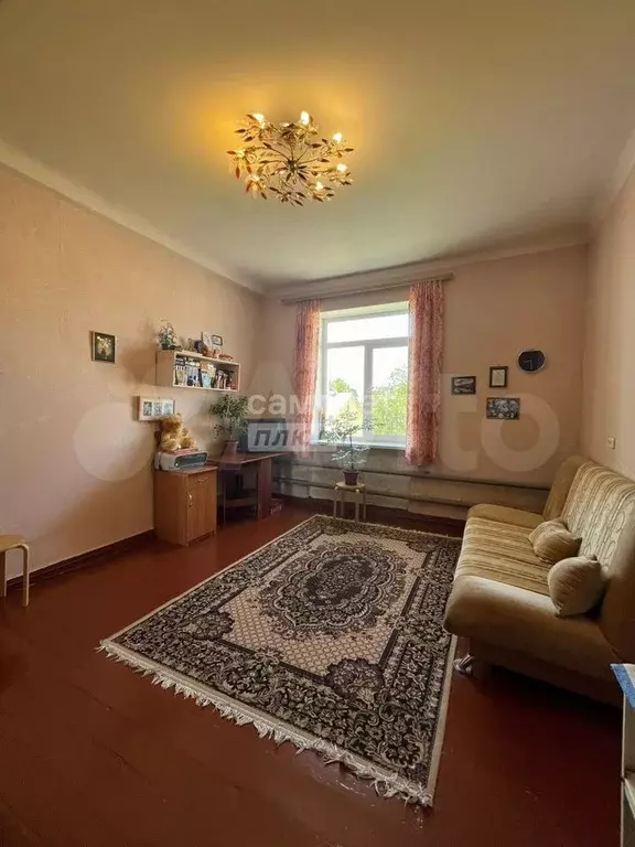 Комната 21 м в 5-к., 3/3 эт. - Фото 1