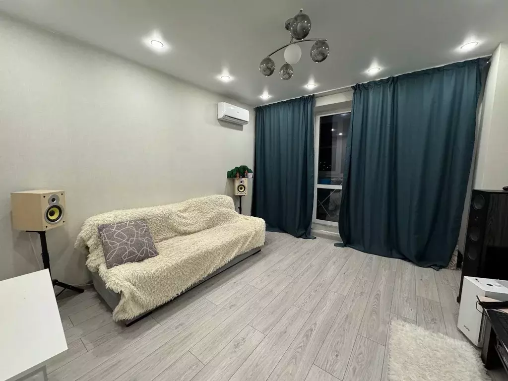 2-к кв. Волгоградская область, Волгоград Санаторная ул., 16 (56.5 м) - Фото 1