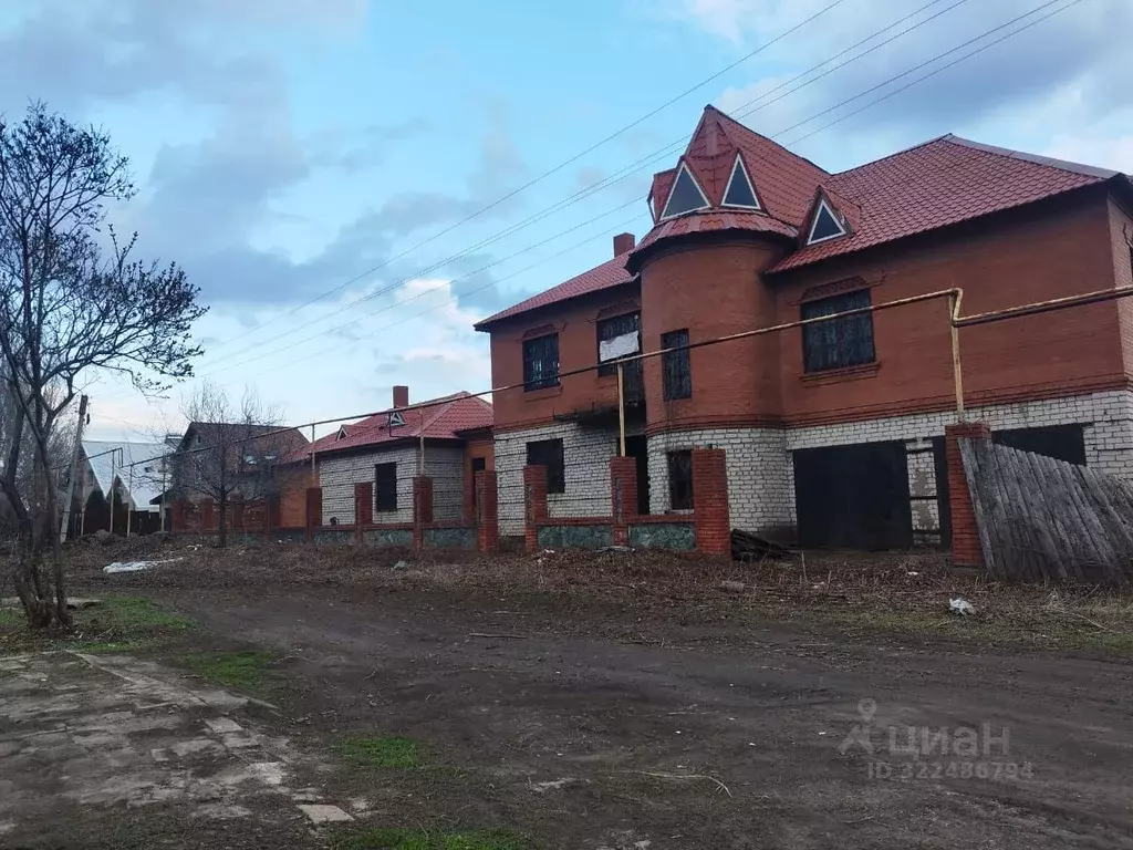 Дом в Самарская область, Октябрьск ул. Шишулина, 4 (740 м) - Фото 0