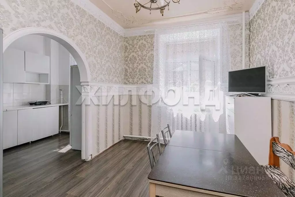 Дом в Новосибирская область, Новосибирск Норильская ул. (394 м) - Фото 0