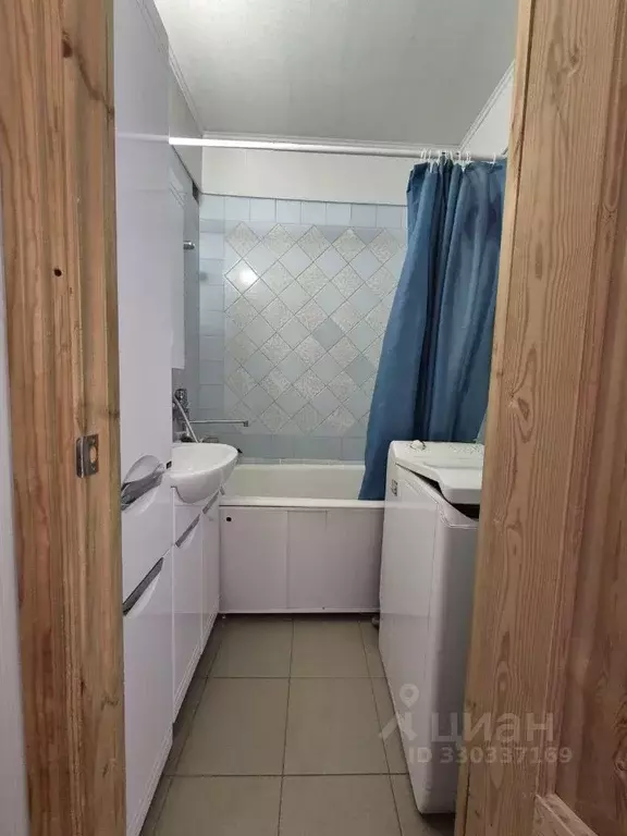 3-к кв. Нижегородская область, Нижний Новгород ул. Аркадия Гайдара, 18 ... - Фото 2