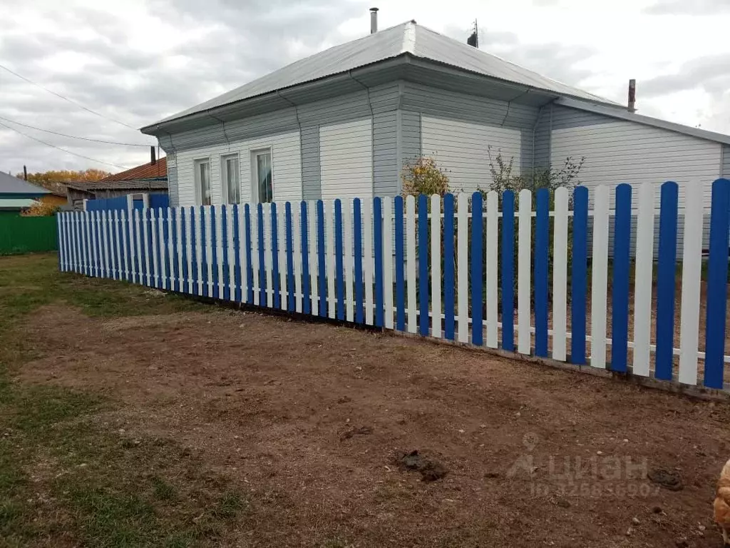 Дом в Башкортостан, Мечетлинский район, Большеустьикинский сельсовет, ... - Фото 2