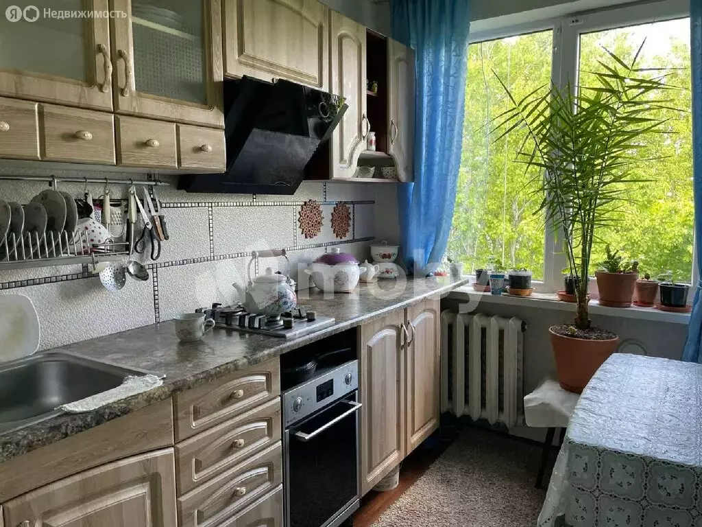 1-комнатная квартира: Калининград, улица Подполковника Емельянова, 86 ... - Фото 0