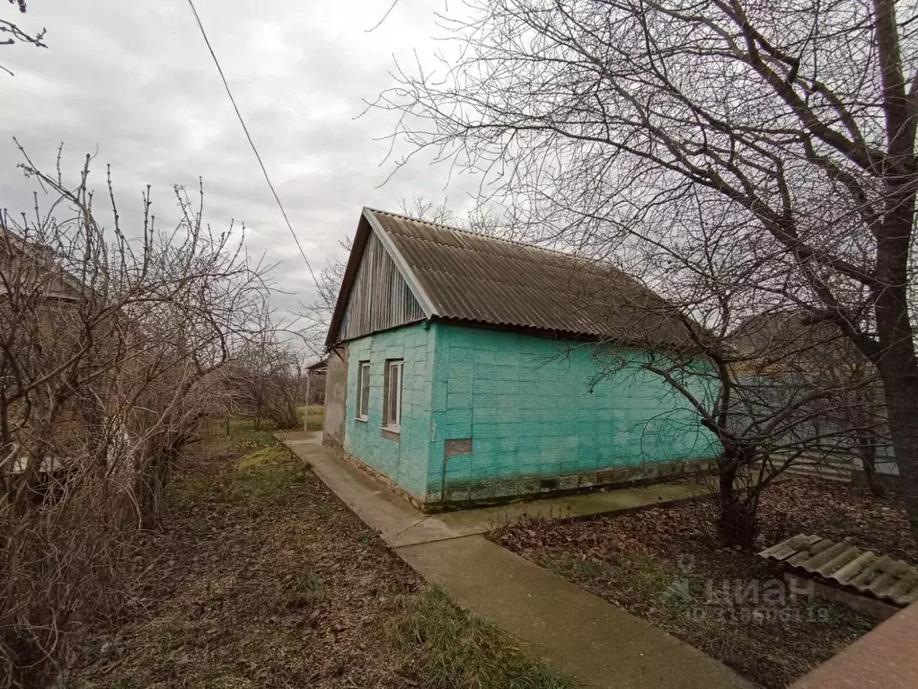 Дом в Краснодарский край, Абинск ул. Карла Маркса, 80 (32 м) - Фото 1