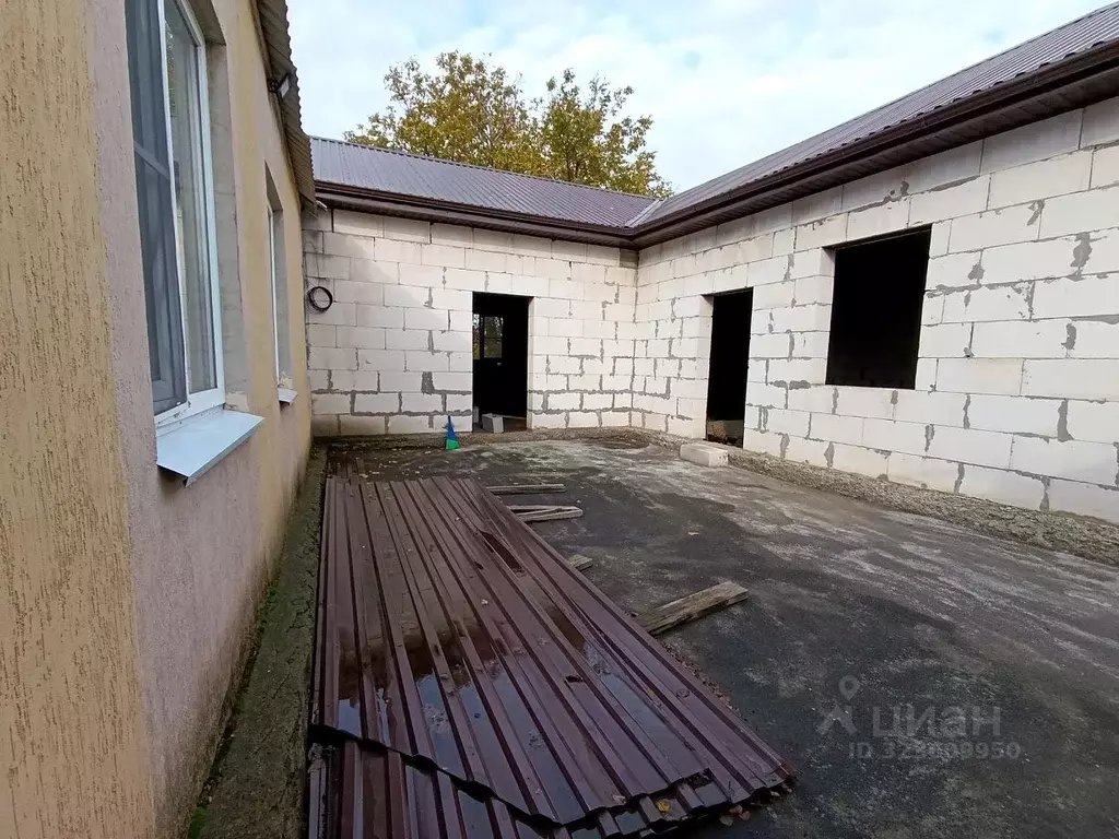 Дом в Ростовская область, Неклиновский район, с. Покровское ул. ... - Фото 2