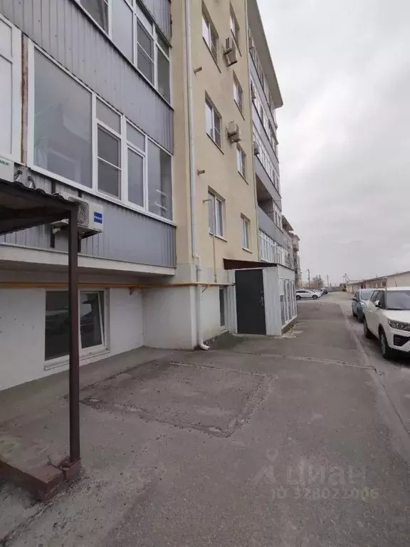 Помещение свободного назначения в Краснодарский край, Темрюк ул. ... - Фото 1