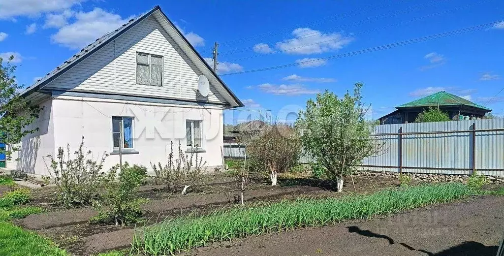Дом в Новосибирская область, Колывань рп ул. Заводская (30 м) - Фото 0