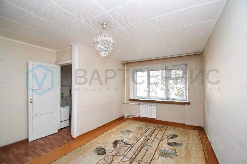 1-к кв. Омская область, Омск просп. Космический, 1 (30.2 м) - Фото 1