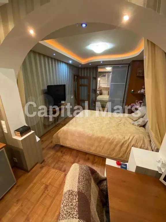 2-к. квартира, 60 м, 14/17 эт. - Фото 1