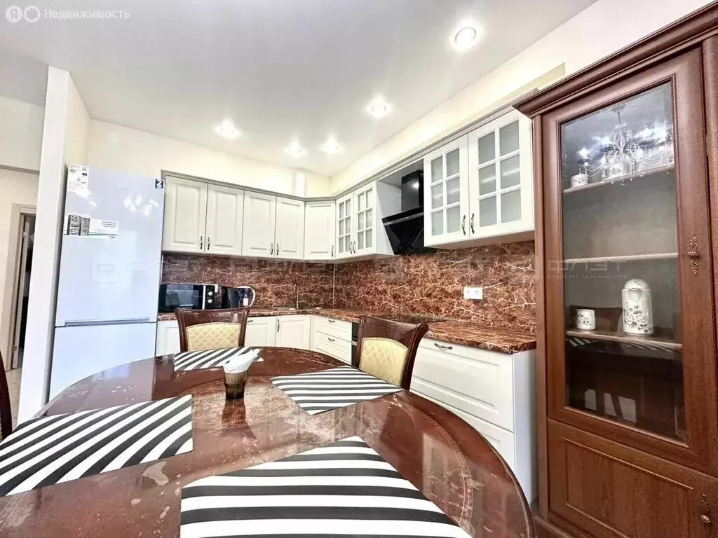 2-комнатная квартира: Казань, проспект Победы, 139Ак2 (65 м) - Фото 2