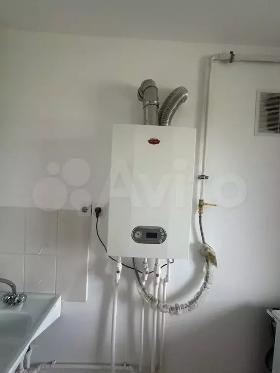 3-к. квартира, 55 м, 5/5 эт. - Фото 0