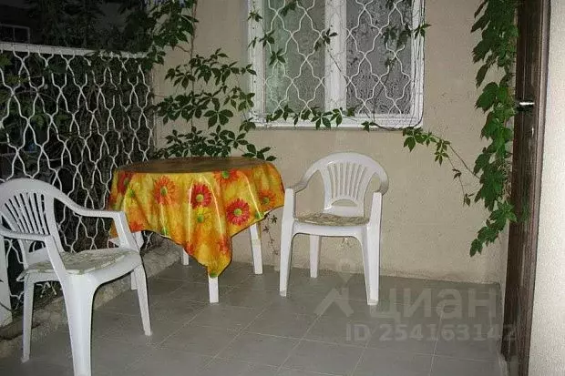 Дом в Крым, Евпатория ул. Имени Павла Поповича (30 м) - Фото 1