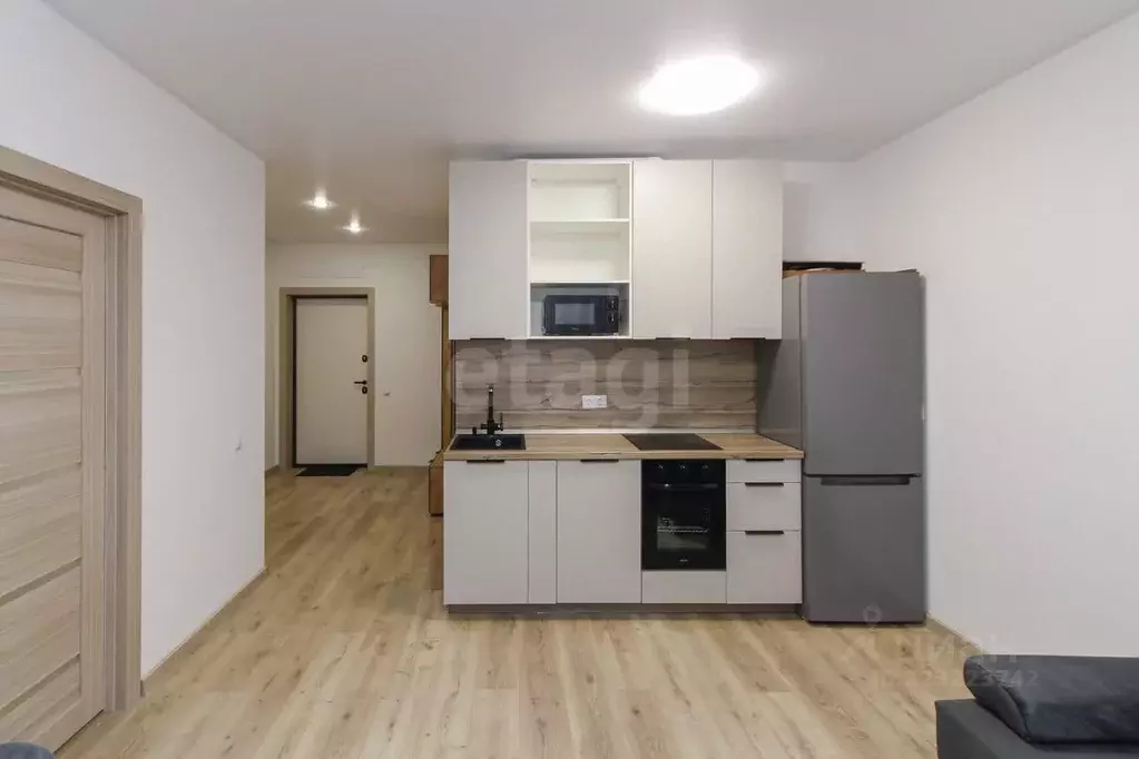 1-к кв. Тюменская область, Тюмень Полевая ул., 108 (39.4 м) - Фото 1