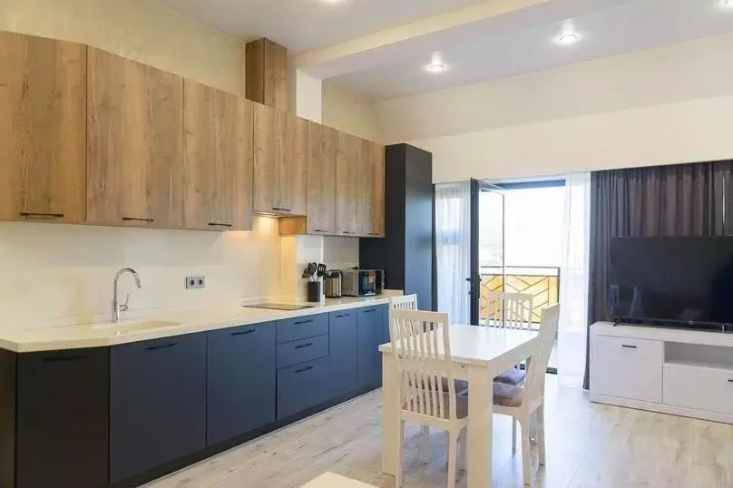 2-к кв. Ставропольский край, Кисловодск ул. Шаумяна, 31/33 (80.0 м) - Фото 2