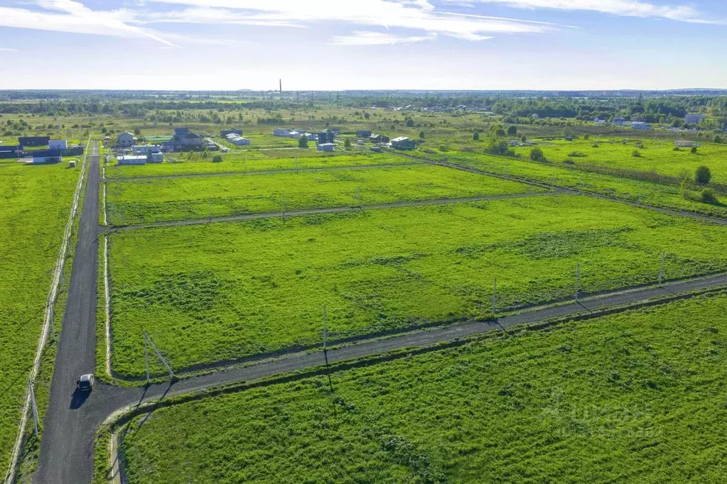 Участок в Ленинградская область, Тосненский район, Федоровское ... - Фото 1