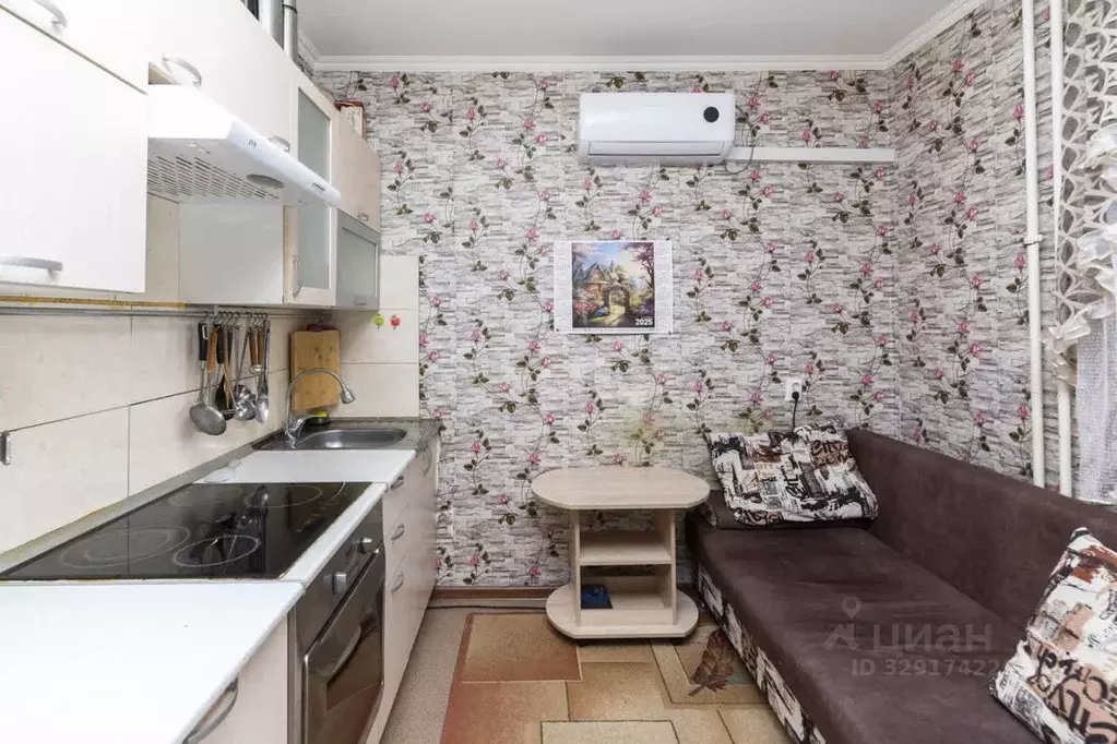 1-к кв. Тюменская область, Тюмень ул. Павла Шарова, 3 (42.1 м) - Фото 1