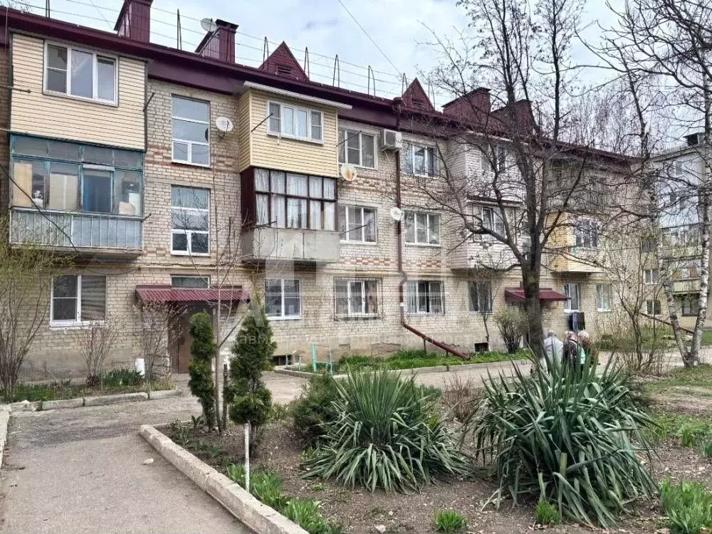 1-к. квартира, 35 м, 3/3 эт. - Фото 1