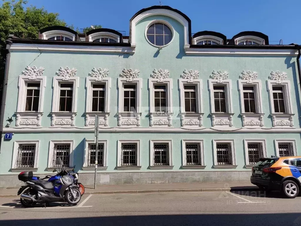 Торговая площадь в Москва Средний Каретный пер., 7 (951 м) - Фото 0