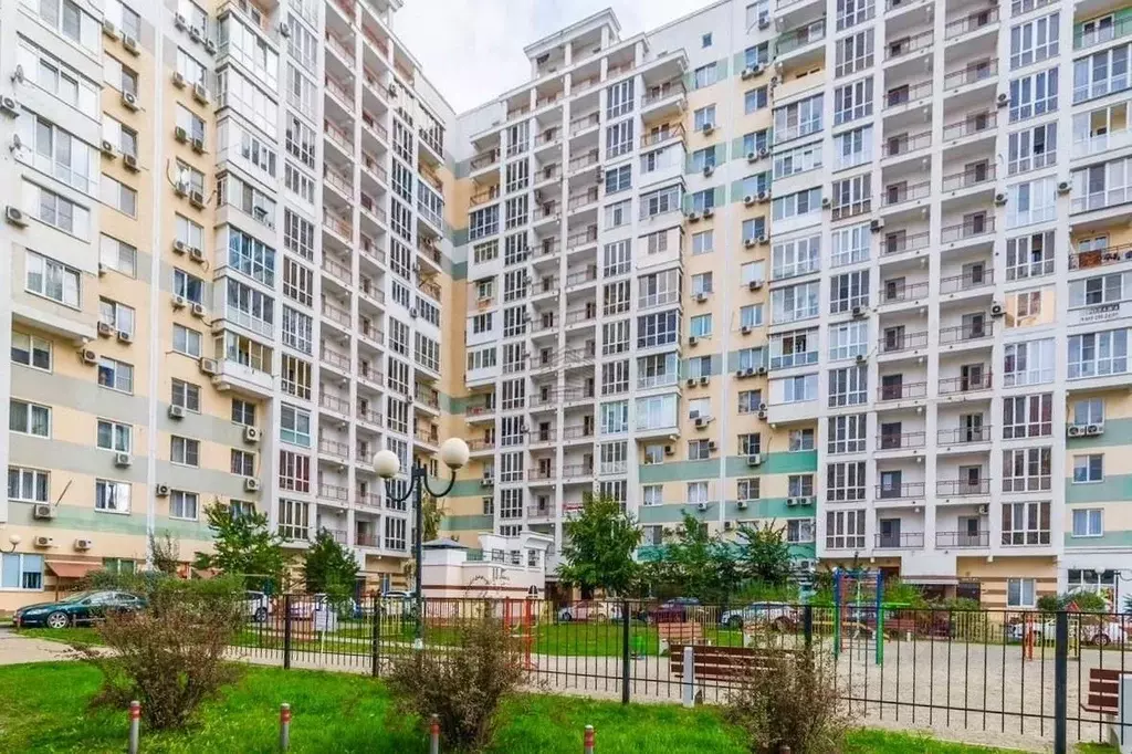 Гараж в Краснодарский край, Краснодар Фестивальный мкр, ул. Яна ... - Фото 1