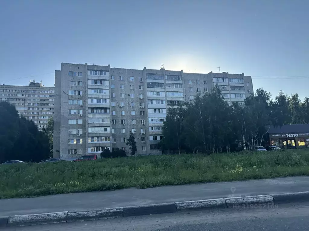2-к кв. Самарская область, Тольятти Автозаводское ш., 47 (49.0 м) - Фото 0