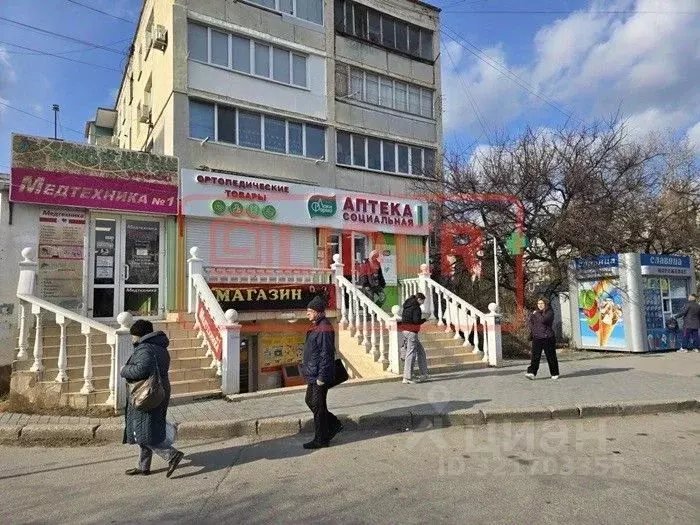 Торговая площадь в Севастополь ул. Адмирала Юмашева, 24 (83 м) - Фото 0