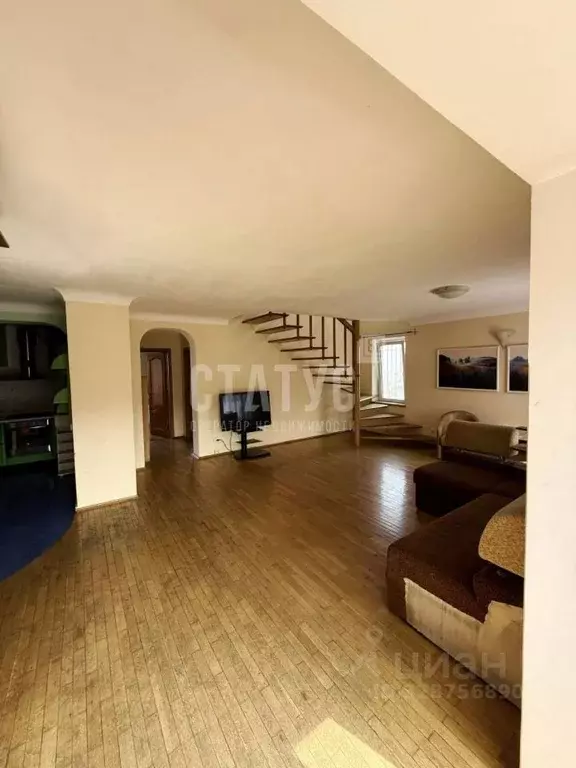 4-к кв. Крым, Ялта муниципальный округ, Виноградное пгт ш. ... - Фото 1