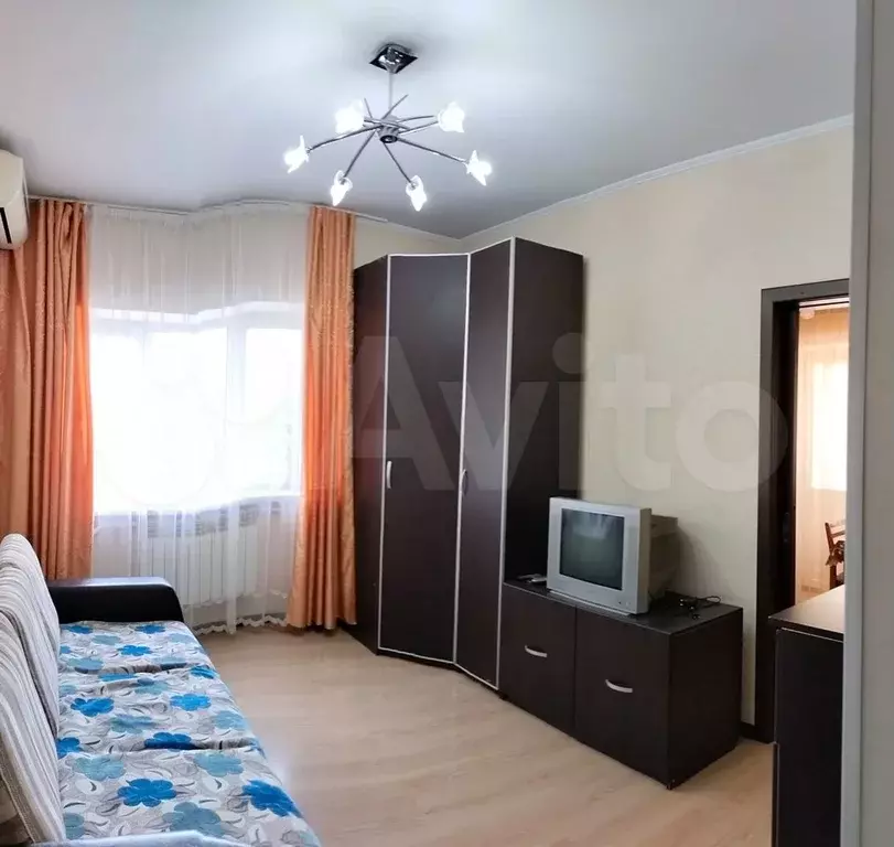 1-к. квартира, 40м, 3/3эт. - Фото 0