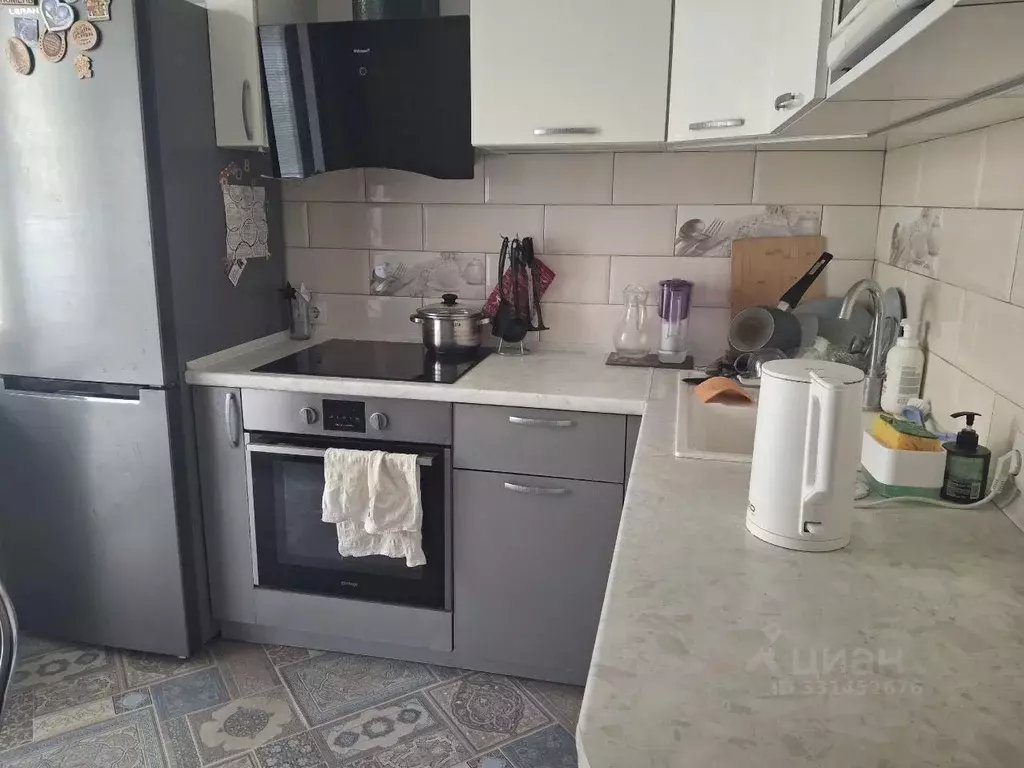 2-к кв. Тюменская область, Тюмень ул. Спорта, 91 (45.0 м) - Фото 2