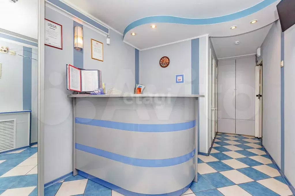 Продам офисное помещение, 60.7 м - Фото 1