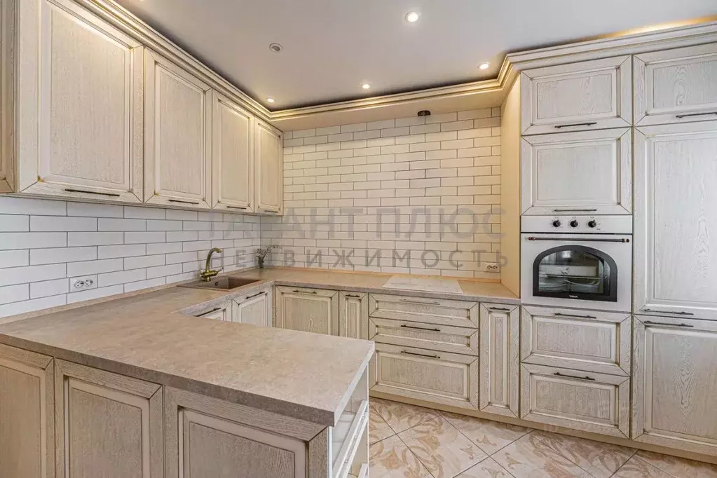 4-к кв. Липецкая область, Липецк ул. С.Л. Коцаря, 12 (82.6 м) - Фото 1