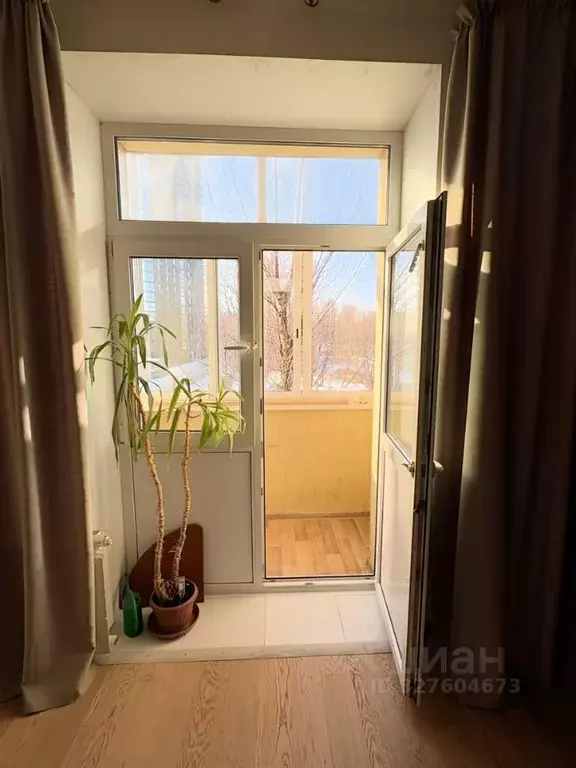 Комната Москва ул. Коновалова, 4 (16.1 м) - Фото 1