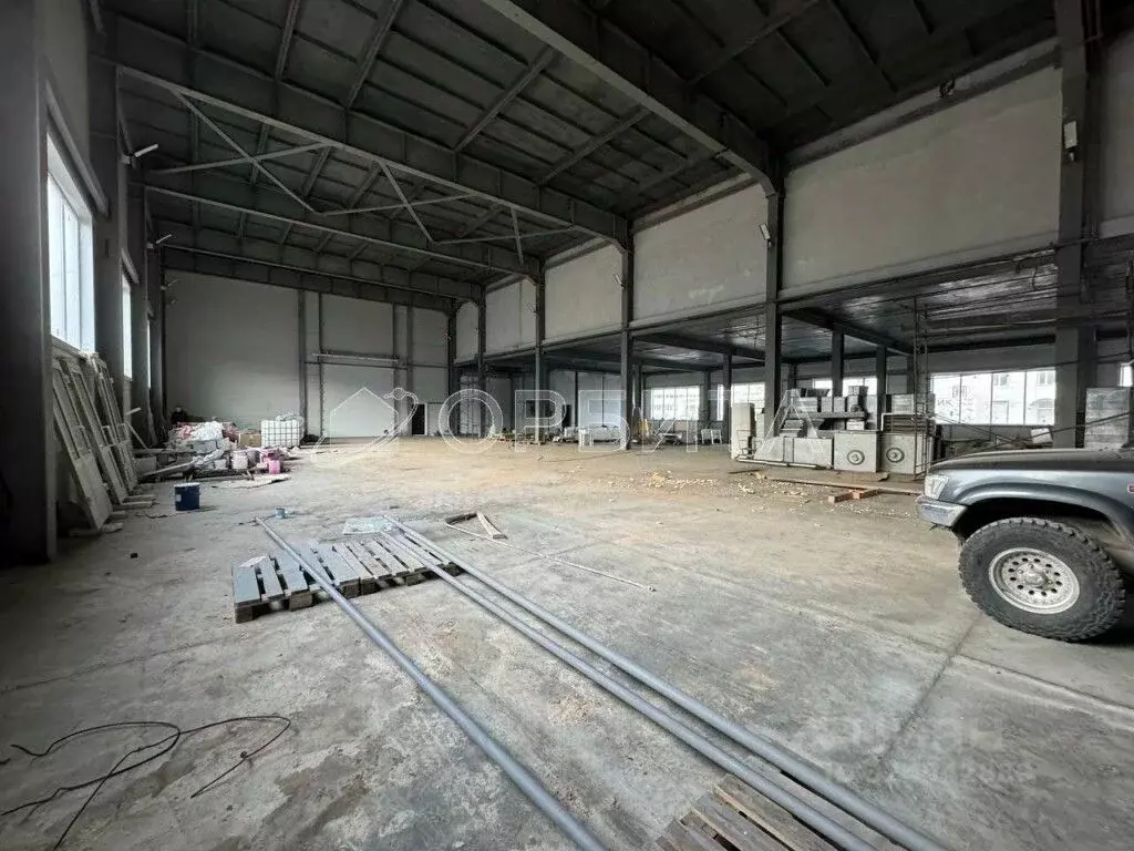 Помещение свободного назначения в Тюменская область, Тюмень ул. ... - Фото 2