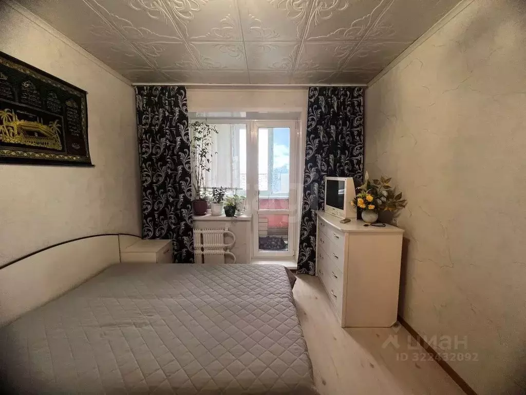 4-к кв. Курганская область, Курган Заозерный жилрайон, 5-й мкр, 30 ... - Фото 1