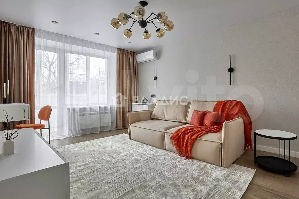 2-к. квартира, 42 м, 6/8 эт. - Фото 1