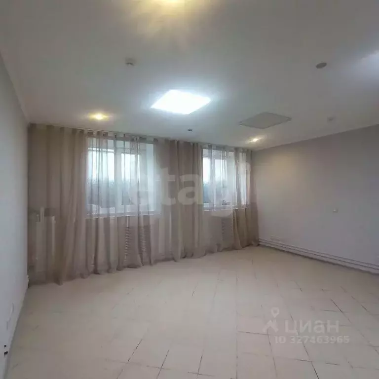 Офис в Пермский край, Пермь ул. Луначарского, 131 (61 м) - Фото 1