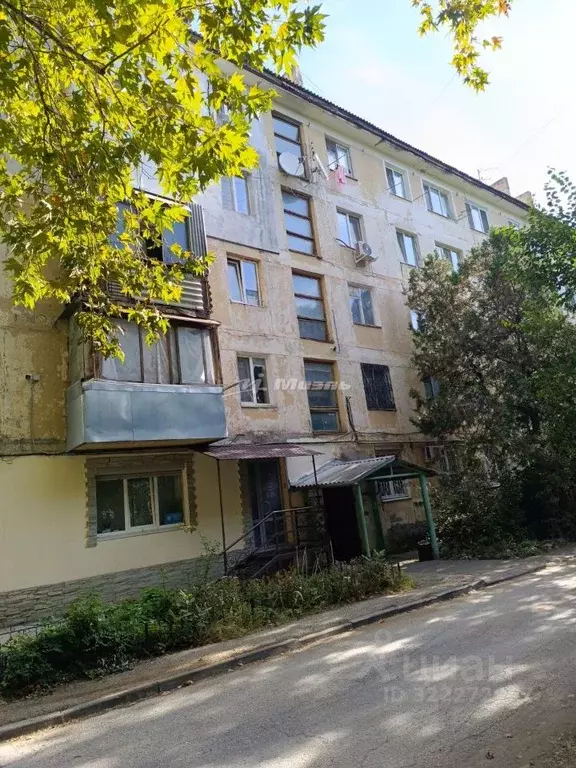 2-к кв. Крым, Симферополь ул. Кечкеметская, 97 (46.7 м) - Фото 0