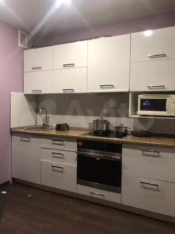 1-к. квартира, 39 м, 1/10 эт. - Фото 0