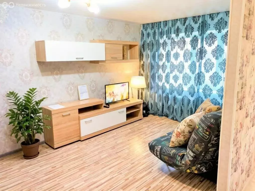 1-комнатная квартира: Качканар, 4-й микрорайон, 38 (29.5 м) - Фото 2