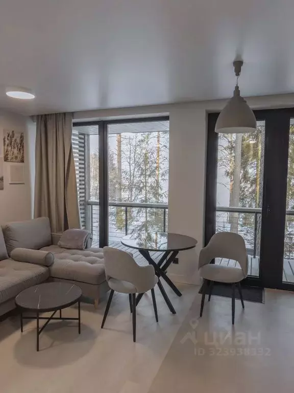 Дом в Ленинградская область, Выборгский район, Приморское городское ... - Фото 1