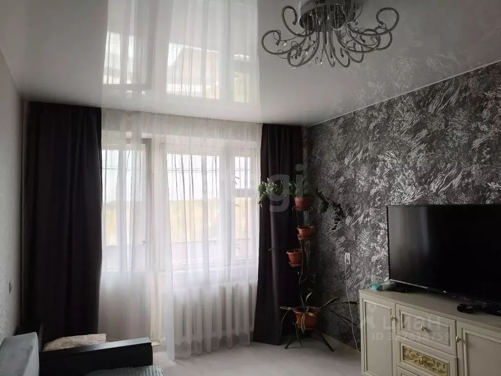 1-к кв. Костромская область, Нерехта ул. Дружбы, 11 (33.7 м) - Фото 1