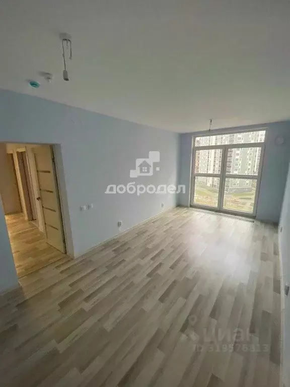 2-к кв. Свердловская область, Екатеринбург ул. Академика Парина, 35 ... - Фото 0