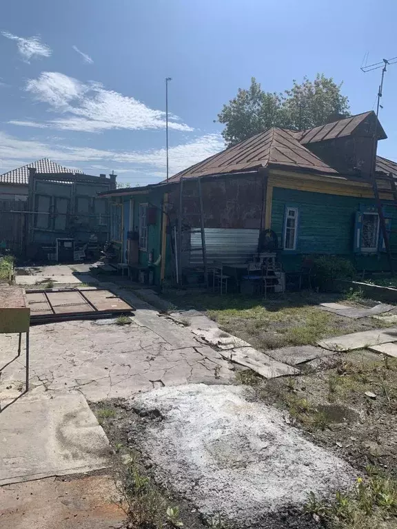 Дом в Омская область, Омск ул. 2-я Стадионная, 24 (57 м) - Фото 2