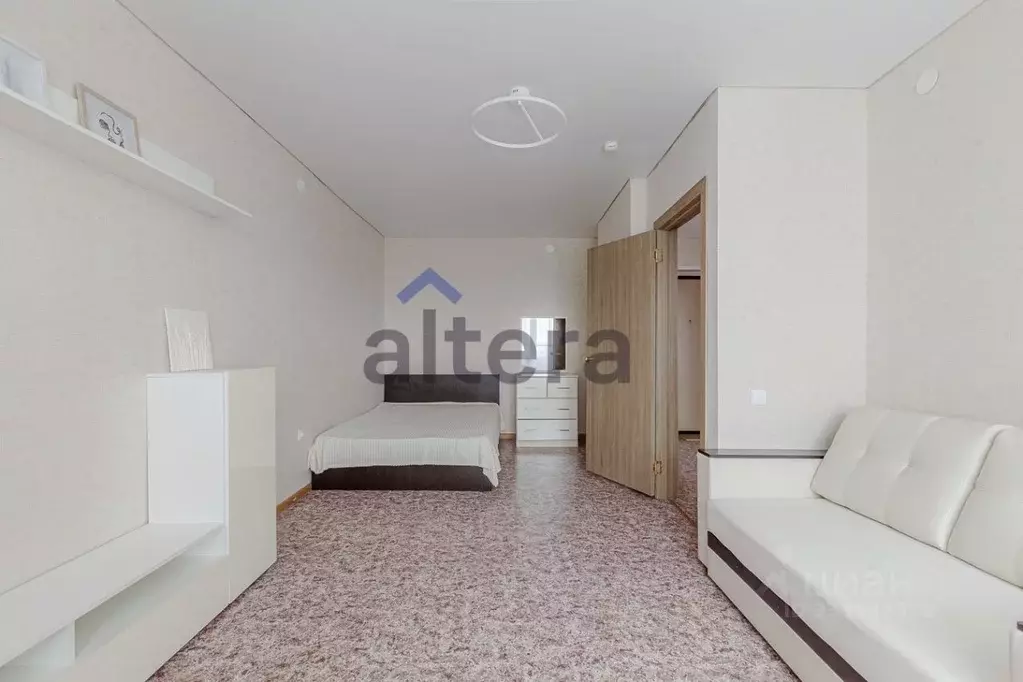 1-к кв. Татарстан, Казань ул. Мустая Карима, 7/10 (40.1 м) - Фото 1