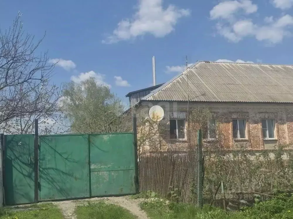 Дом в Белгородская область, Яковлевский муниципальный округ, с. ... - Фото 1